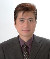 中邨 雄二