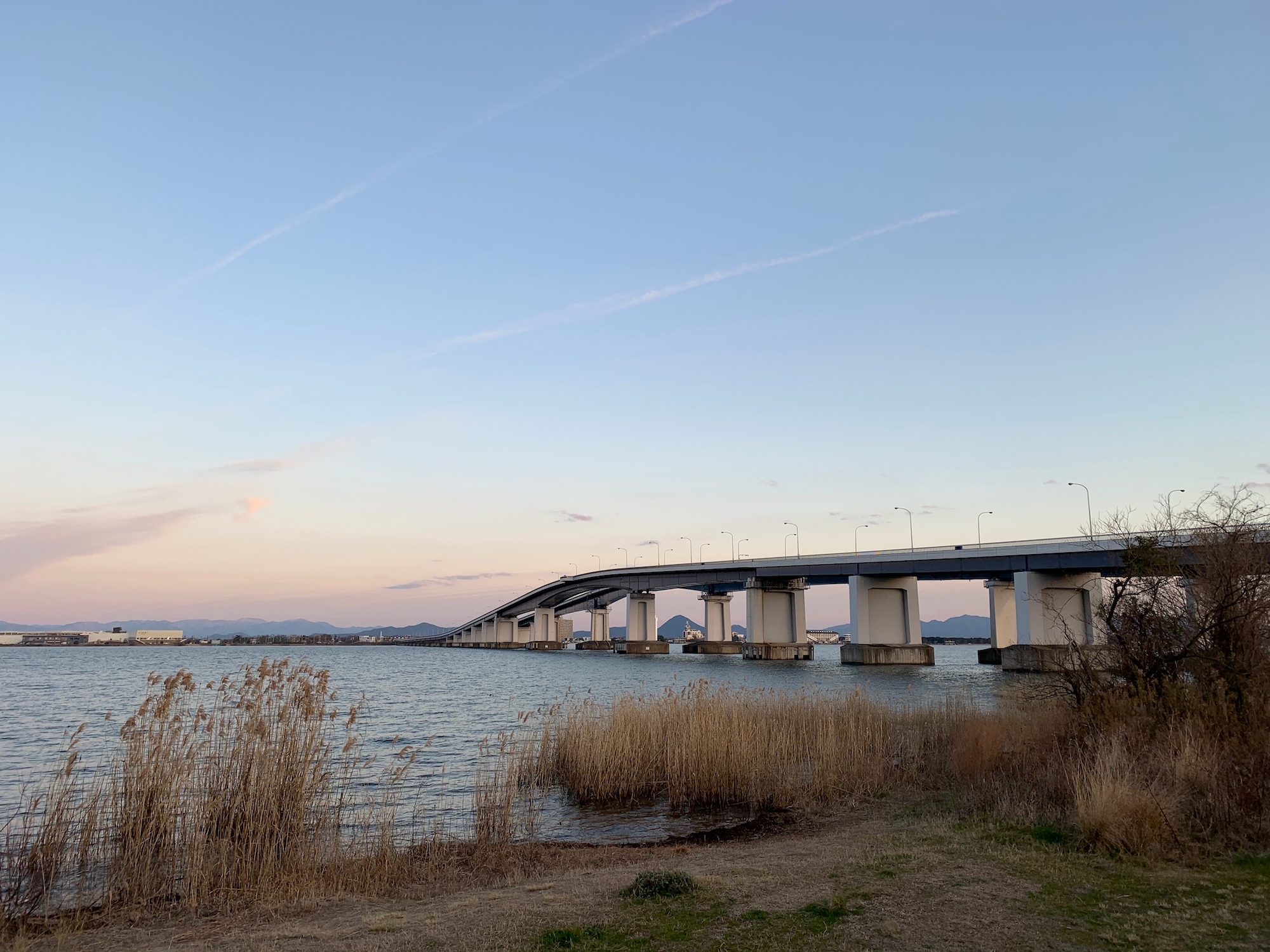 琵琶湖大橋①